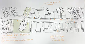 A great place to linger if it wasn't caged in!! - 210715 1600 Lingering R.png